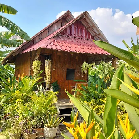 Odambang Village Homestay Battambang Exterior photo